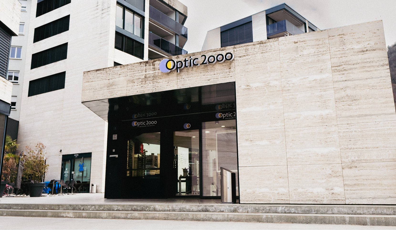 O2 Visuel Montreux Opticiens 797 X 462