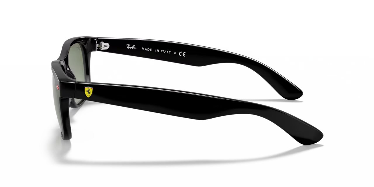 Ray-Ban RB2132M Noir
